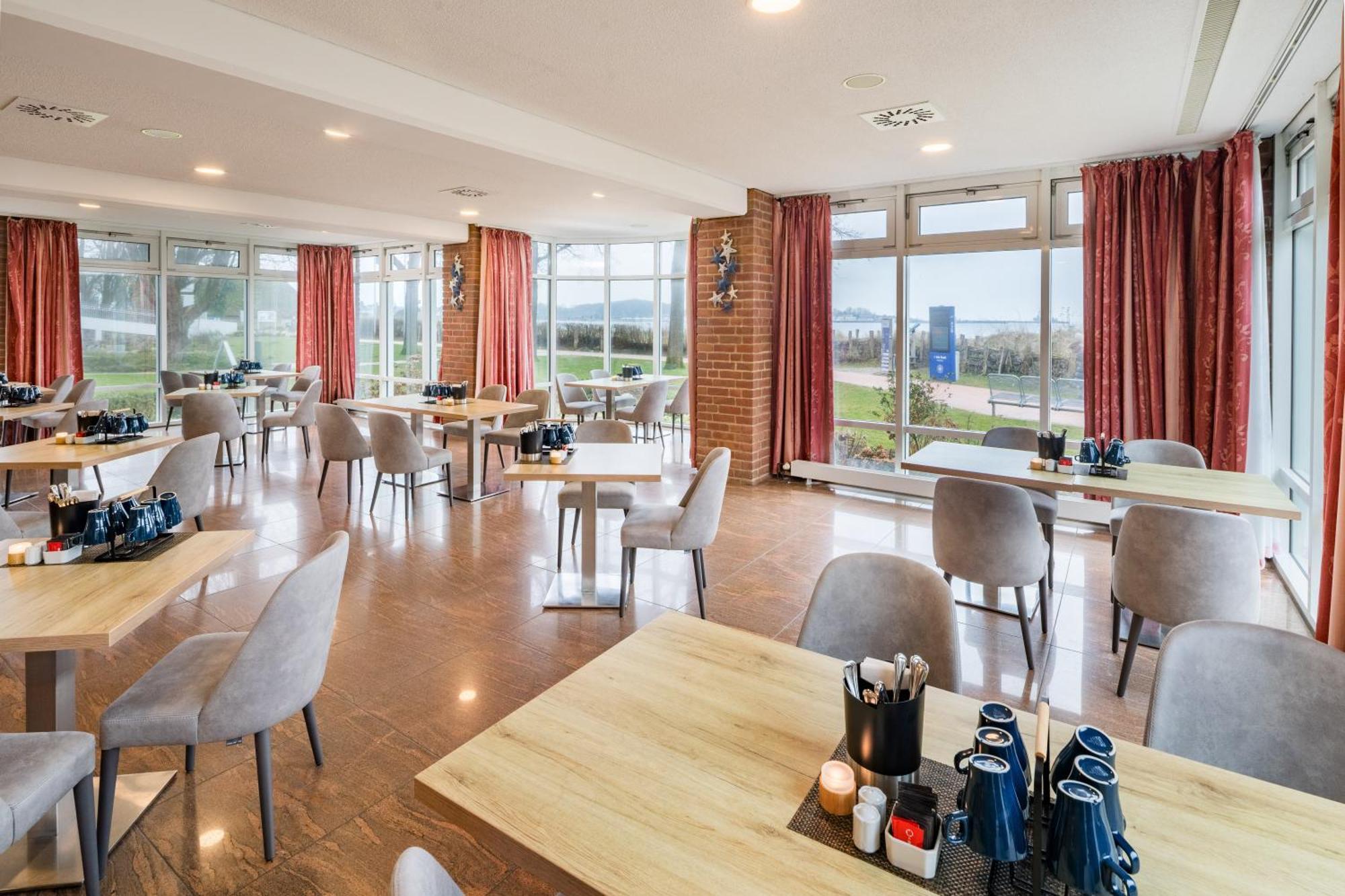 Stadthotel Eckernfoerde Exterior photo